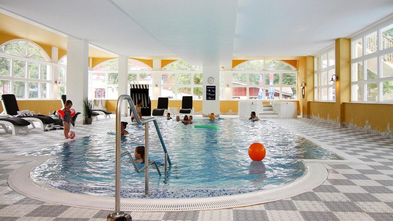 PoolOfHouse PoolOfHouse